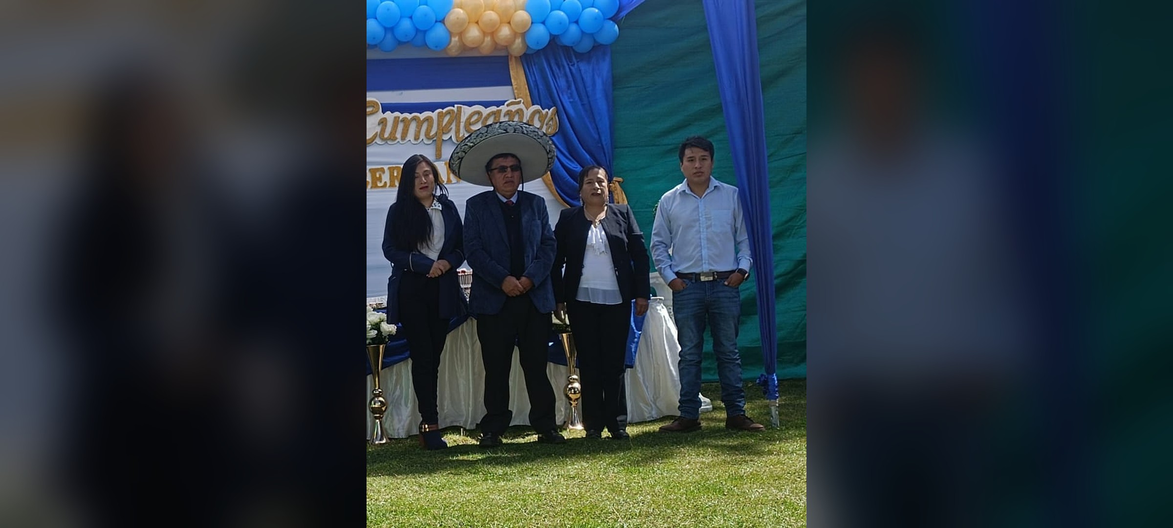 Germán con su familia en las alturas de Huancavelica